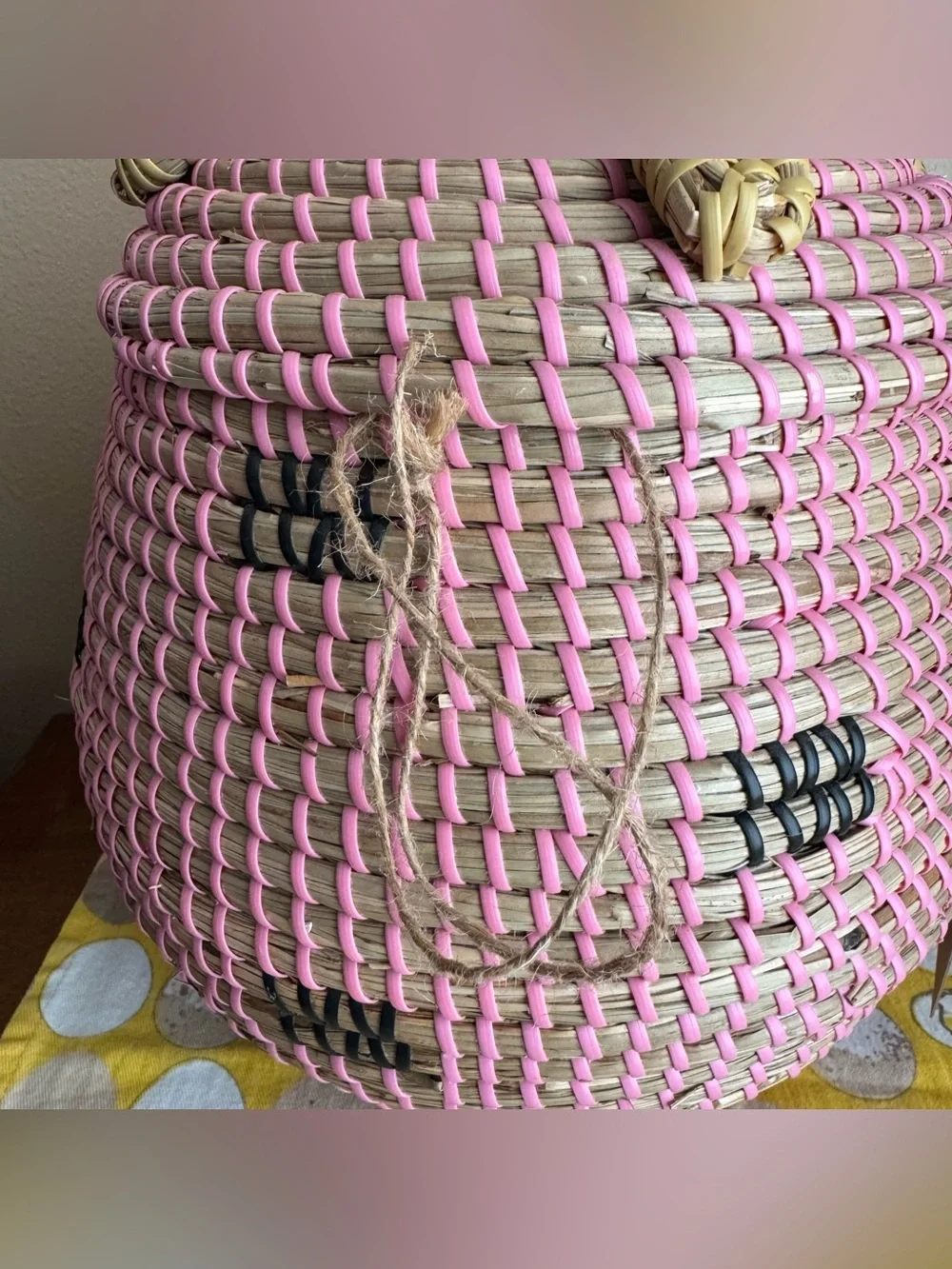Large wicker coiled strawberry basket with lid